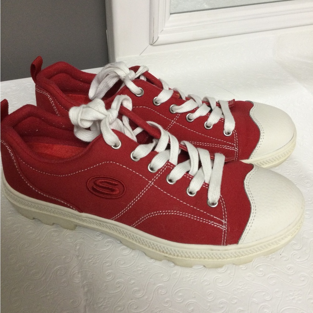 Skechers Roadies True Roots, Womans 8, Red